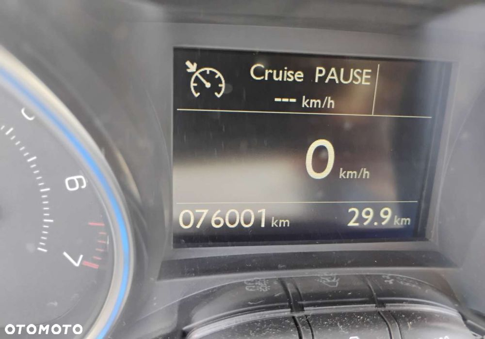 Peugeot 2008 - 13
