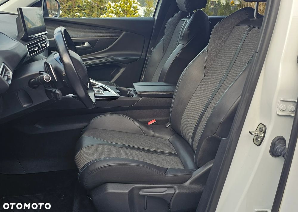 Peugeot 5008 BlueHDI 130 EAT8 Allure Business-Paket - 13