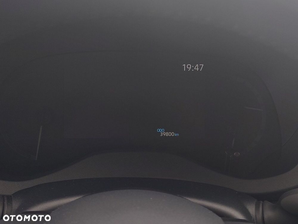 Toyota Yaris Cross Hybrid 1.5 Comfort 4x4 - 21