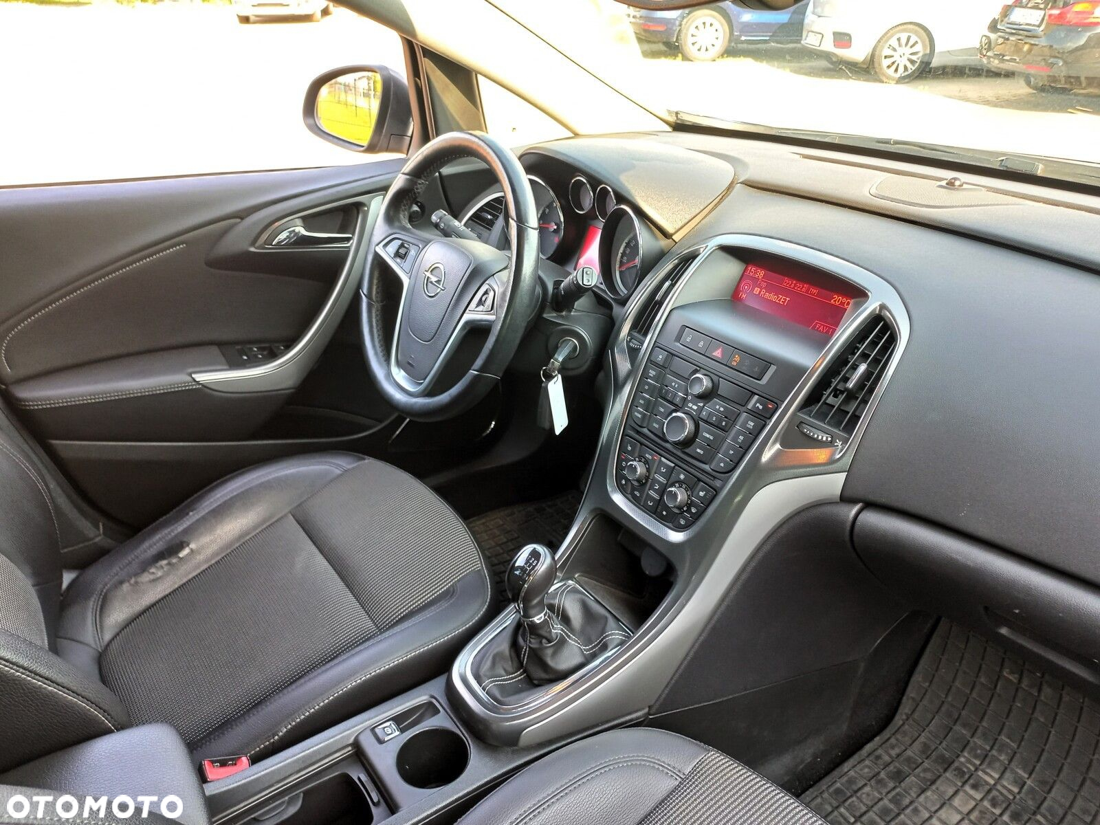 Opel Astra IV 1.4 T Cosmo - 11