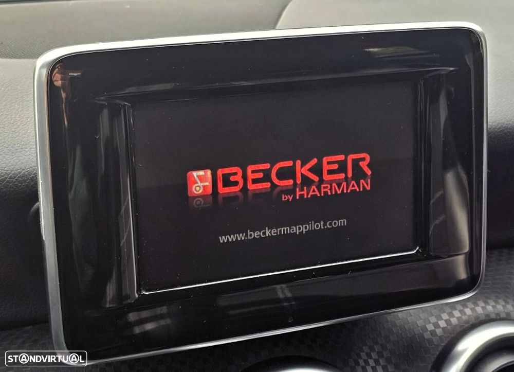 Mercedes-Benz A 180 CDI (BlueEFFICIENCY) Urban - 15