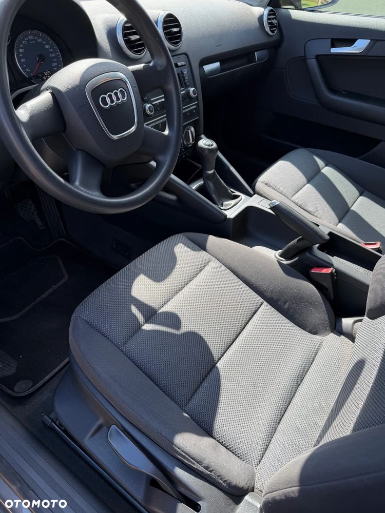 Audi A3 Sportback - 8