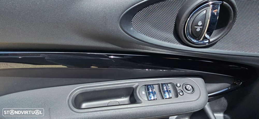 MINI Clubman Cooper Premium Plus Essential Auto - 20