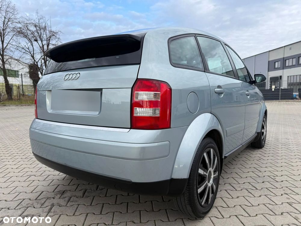 Audi A2 - 10