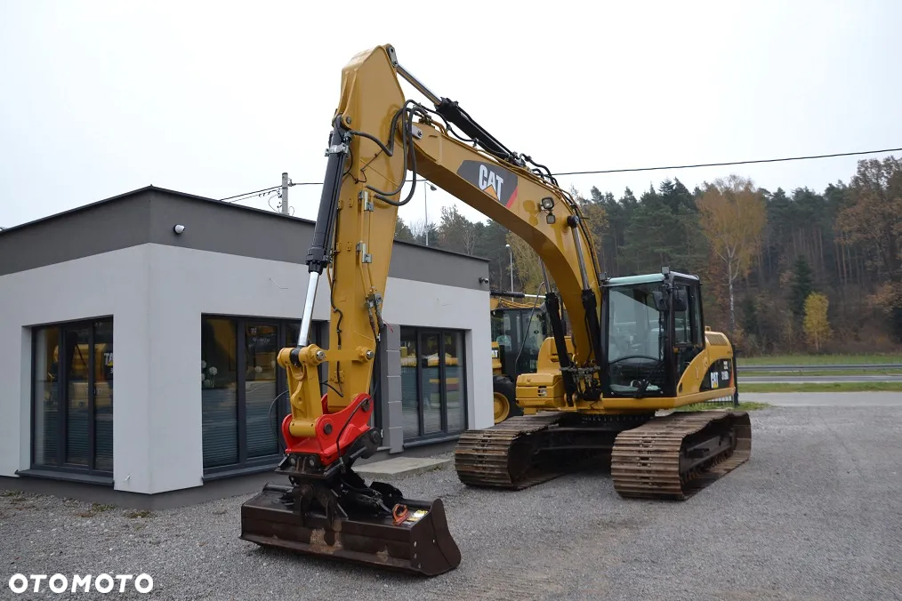Caterpillar 319 DL - 2