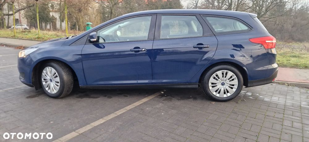 Ford Focus 1.6 Trend Sport - 14
