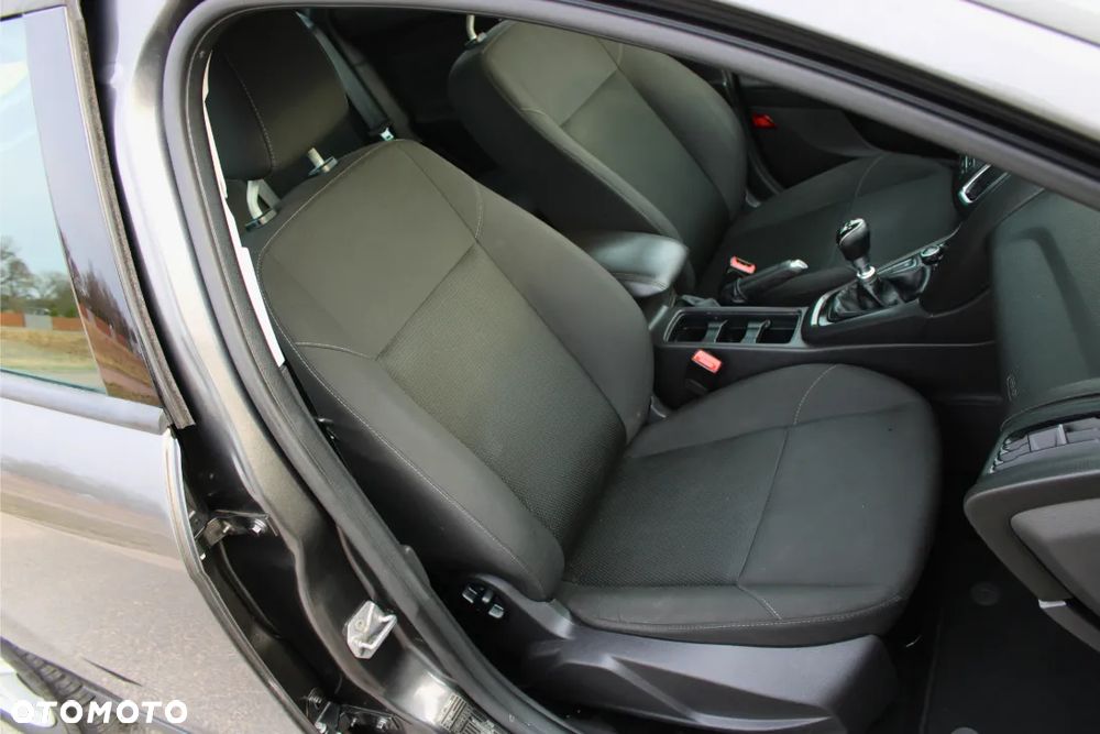 Ford Focus 1.5 TDCi ECOnetic 88g Start-Stopp-System Trend - 20