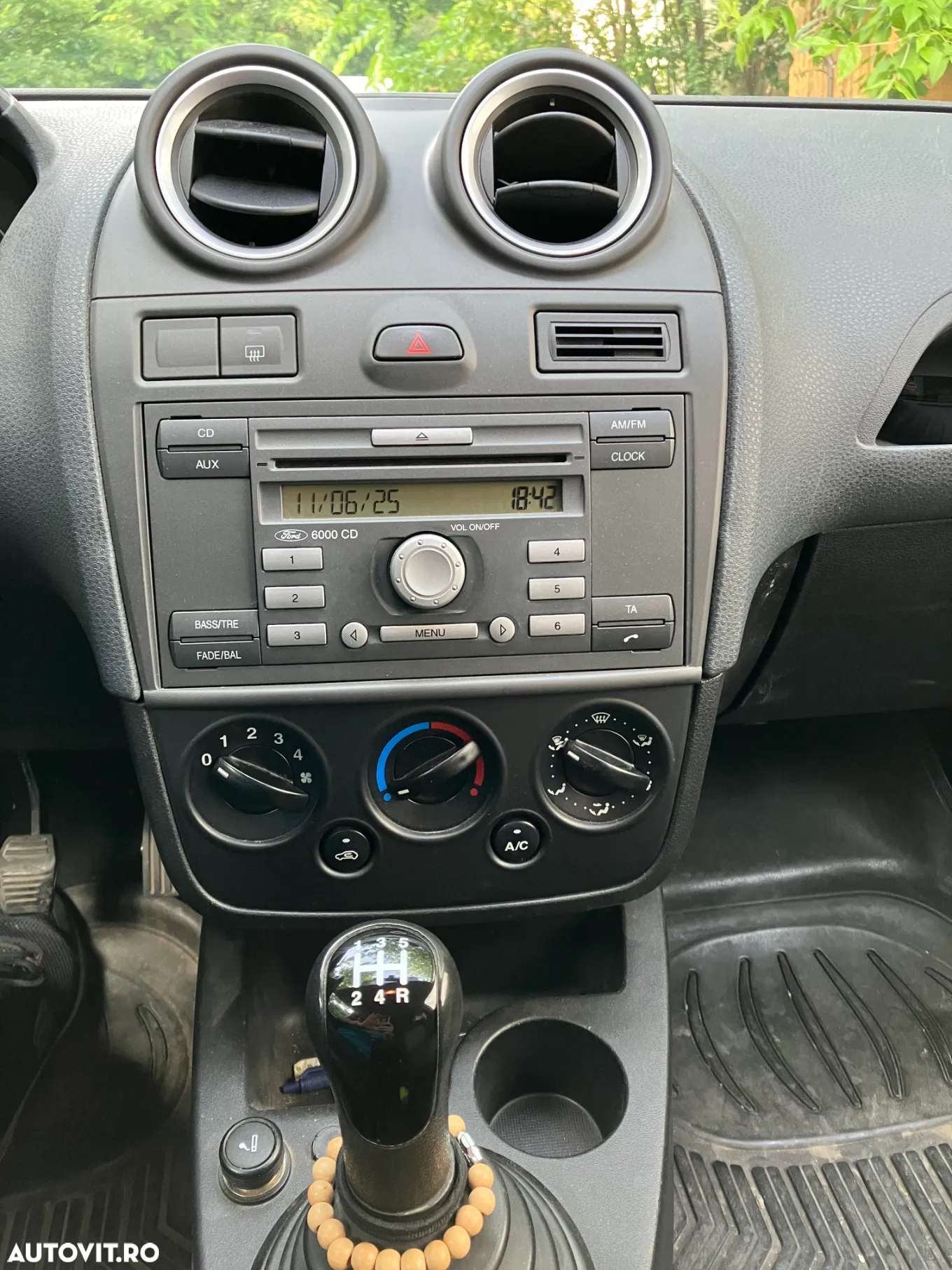 Ford Fiesta 1.4i Comfort - 11