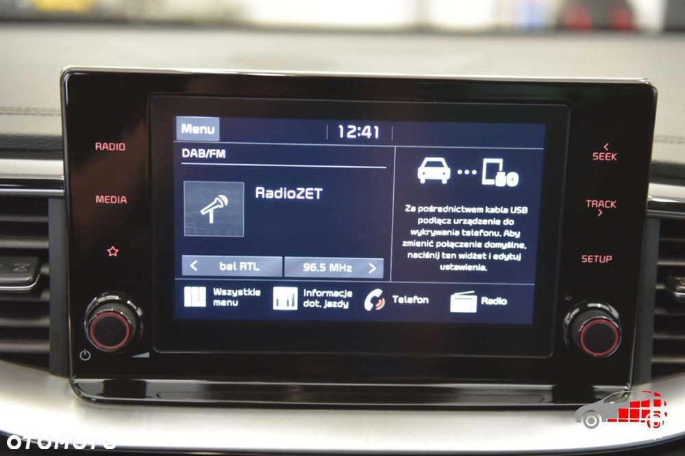 Kia Ceed - 26