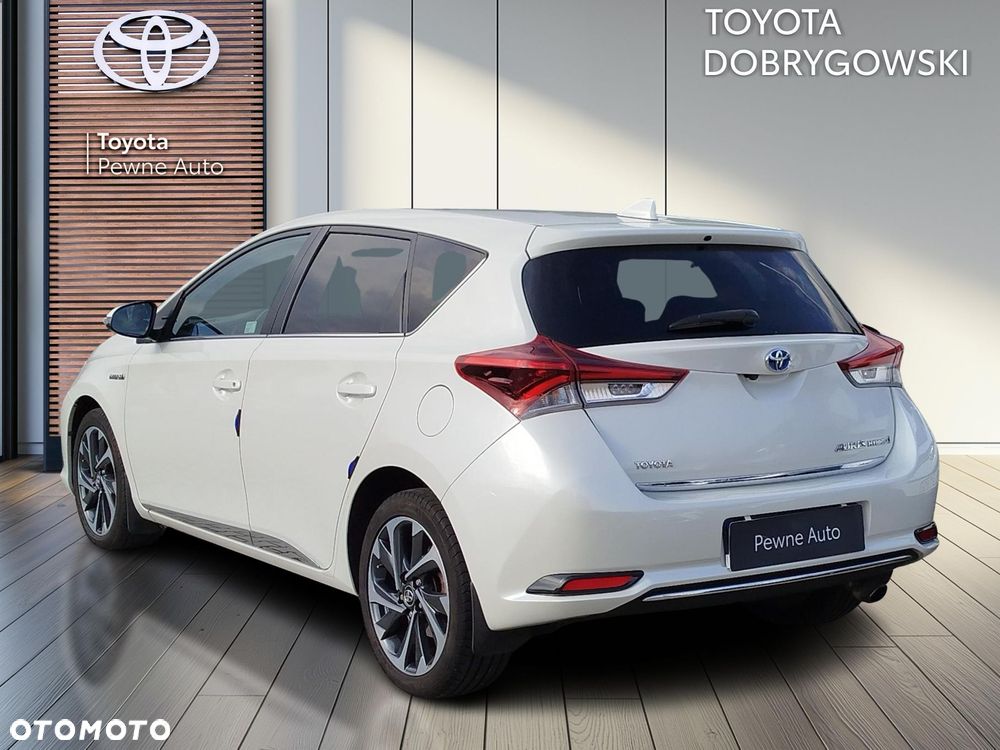 Toyota Auris - 3