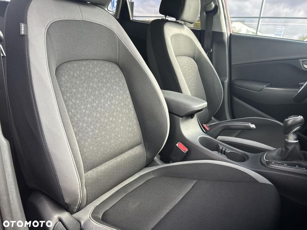 Hyundai Kona - 15