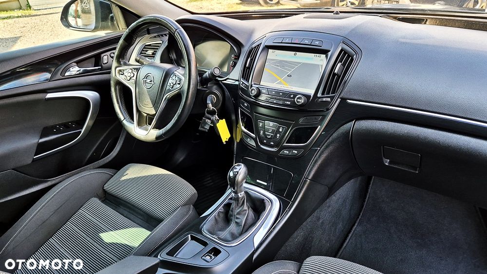 Opel Insignia 1.6 T Cosmo S&S EU6 - 37