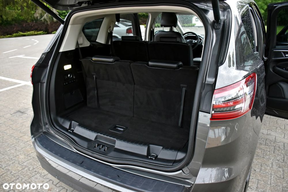 Ford S-Max 2.0 TDCi Titanium PowerShift - 29
