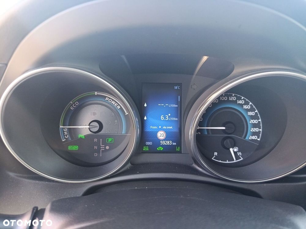 Toyota Auris - 17