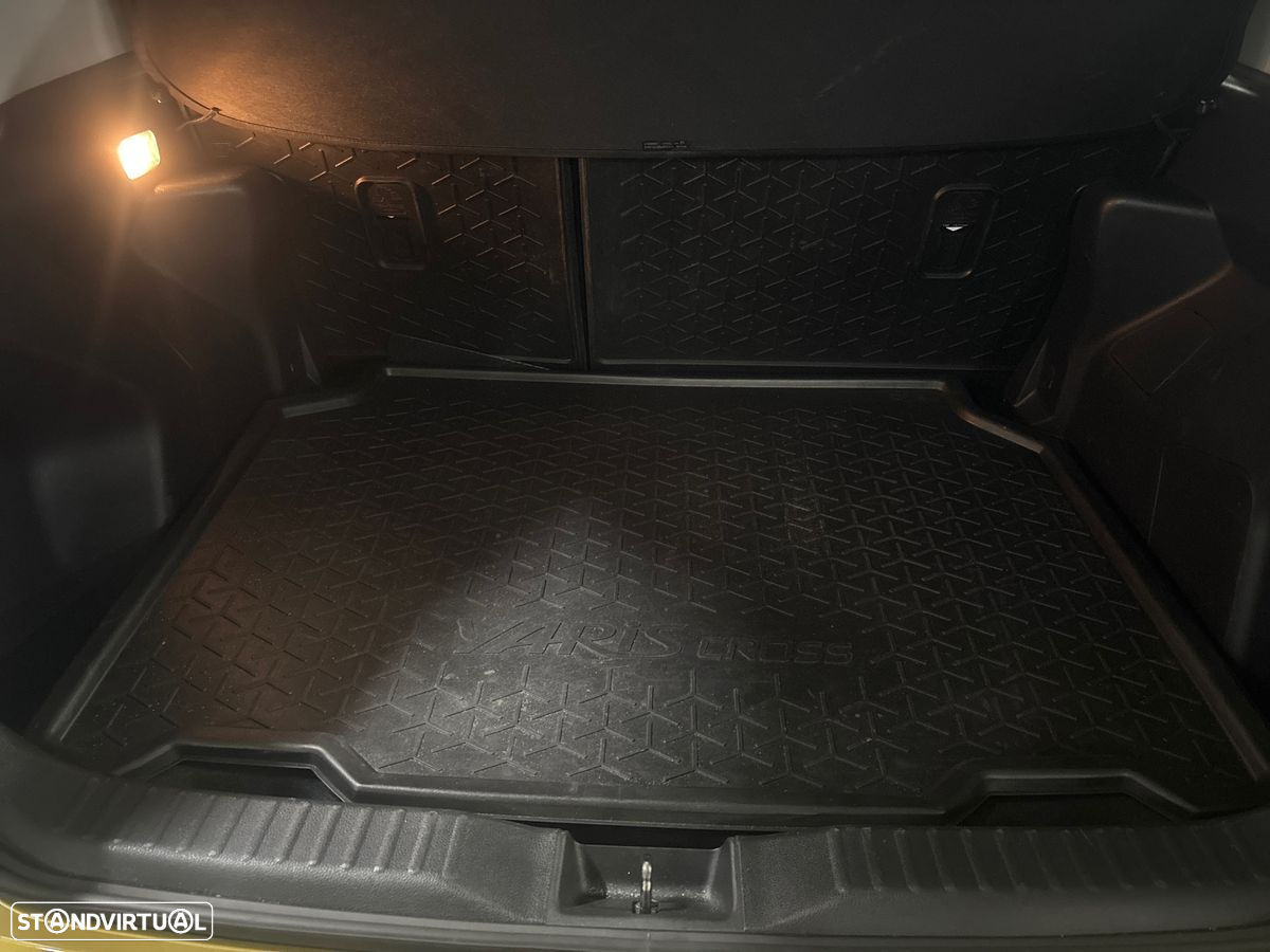 Toyota Yaris Cross - 16