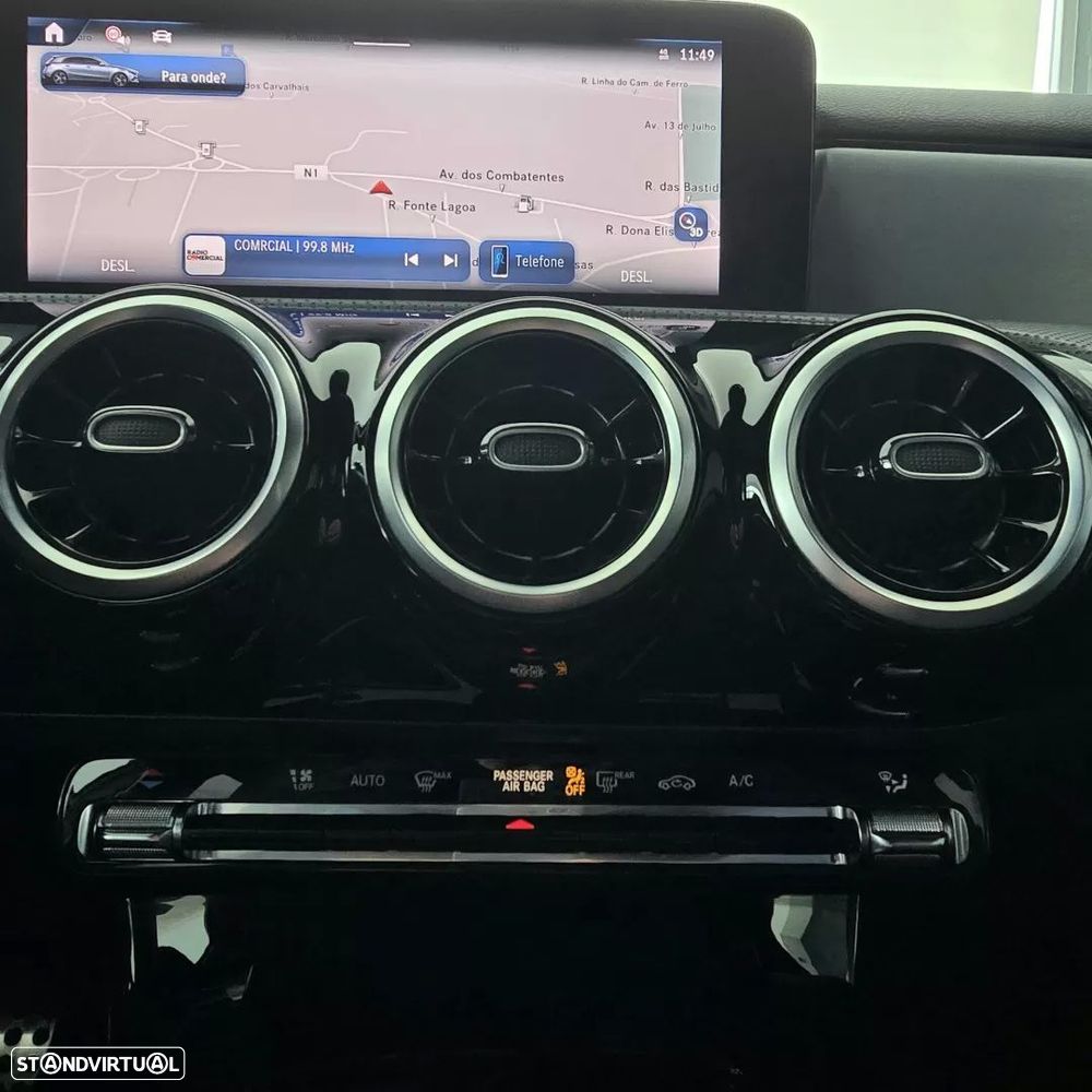 Mercedes-Benz A 200 AMG Line Aut. - 31