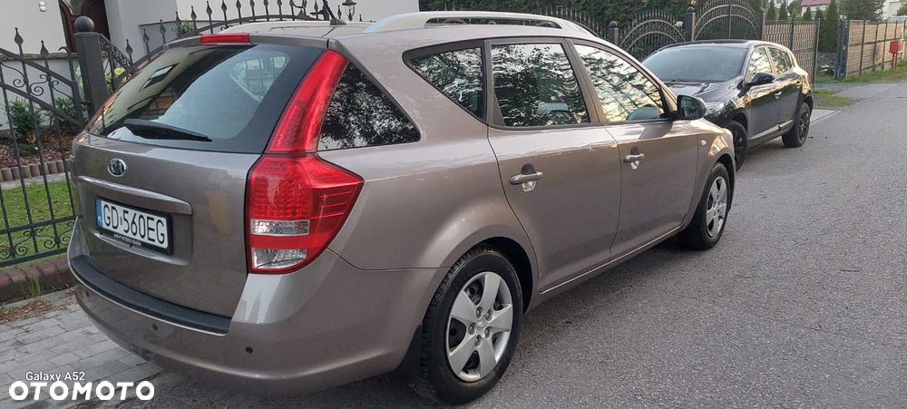 Kia Ceed 1.6 Comfort + - 4
