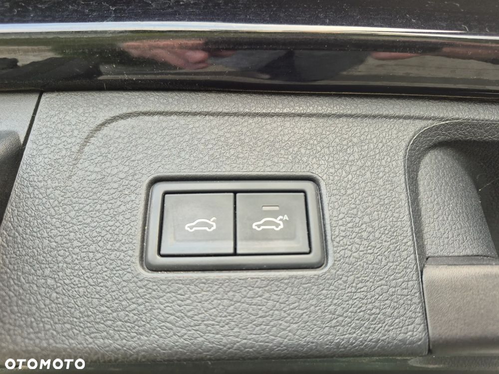 Volkswagen Passat 2.0 TDI EVO Elegance DSG - 15