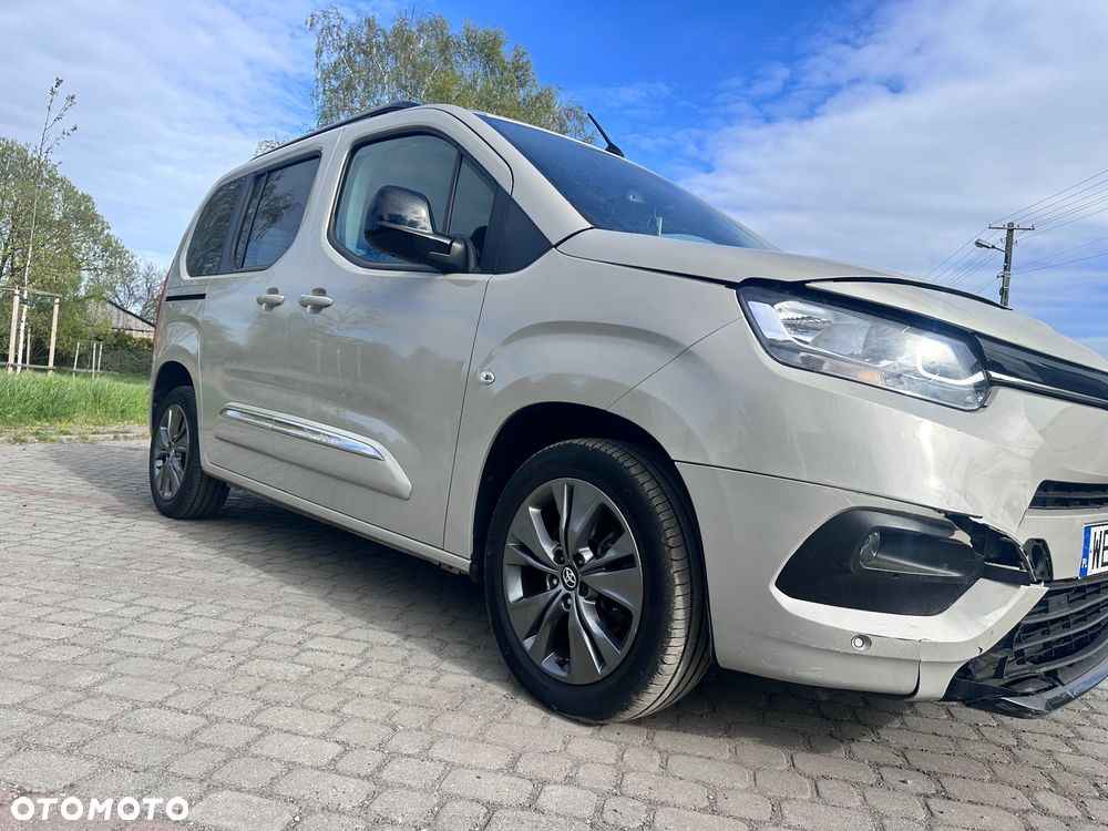 Toyota Proace City Verso 1.2 D-4T Family - 4