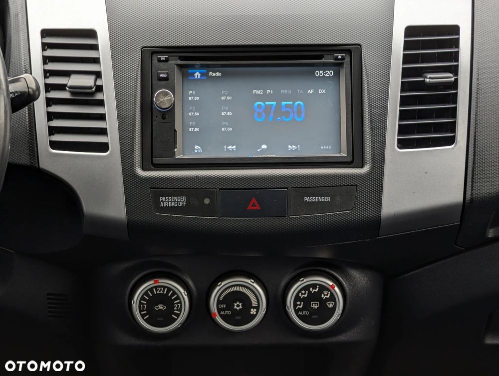 Citroën C-Crosser 2.2 HDi Exclusive - 28