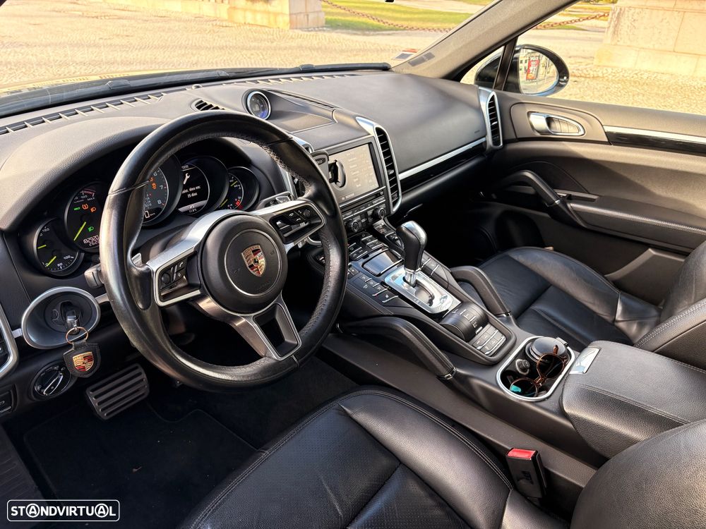 Porsche Cayenne S Tiptronic S - 13