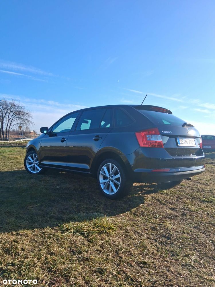 Skoda RAPID 1.2 TSI Active Green tec - 12