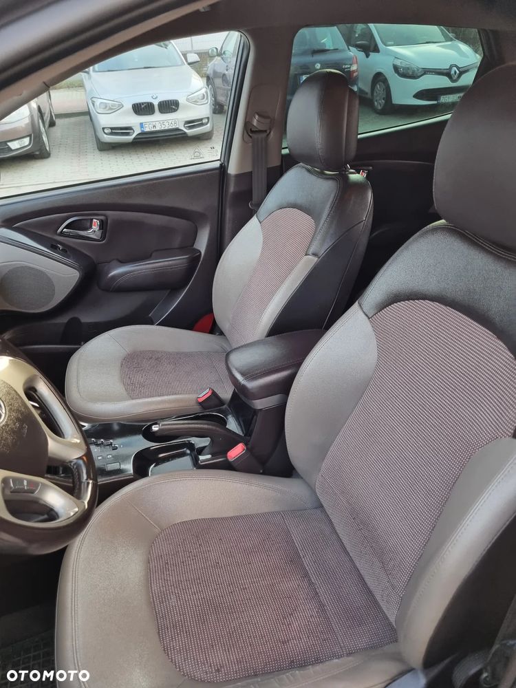 Hyundai ix35 2.0 4WD Automatik Style - 29