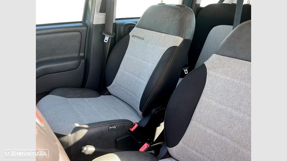 Fiat Panda 1.0 Hybrid Cross - 13