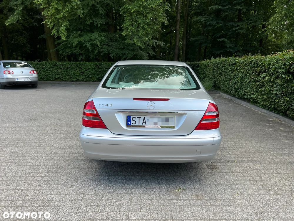 Mercedes-Benz Klasa E - 6