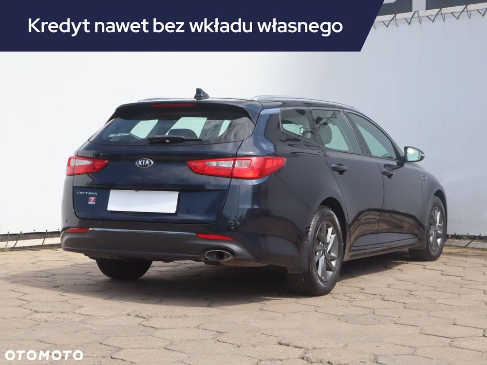 Kia Optima - 7
