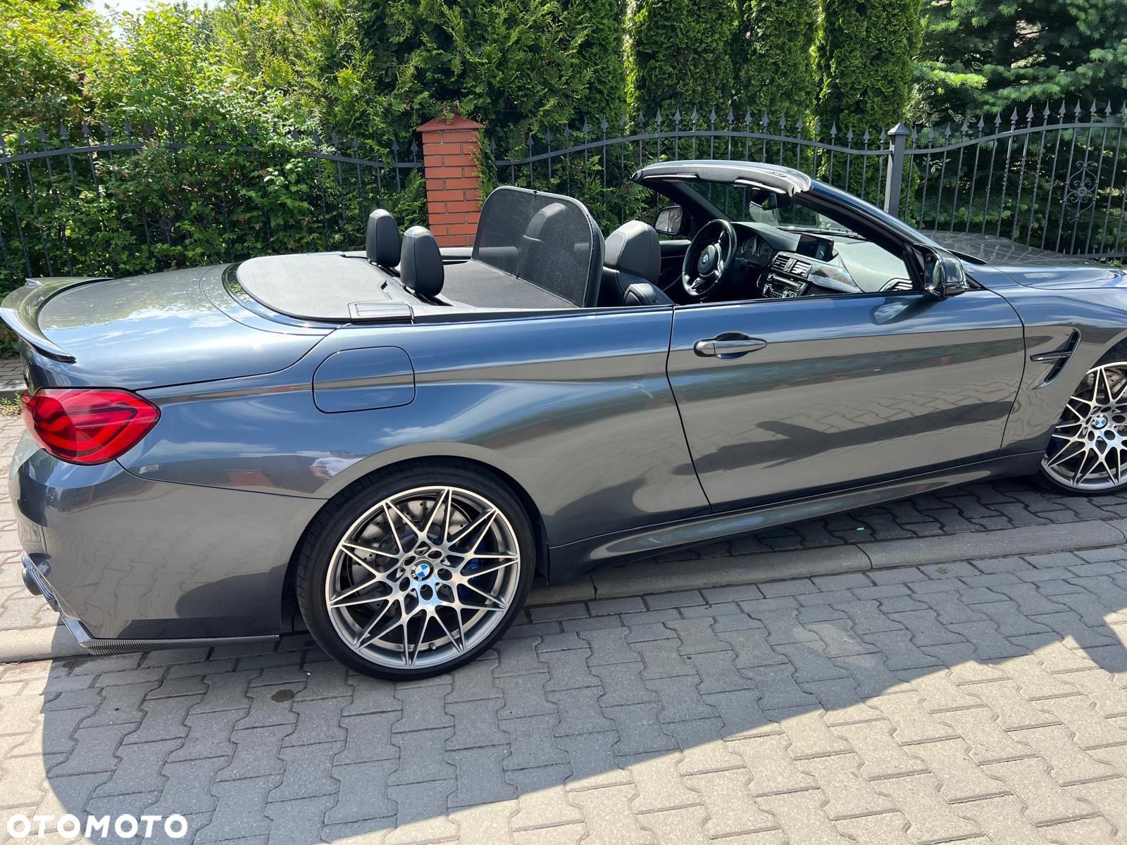 BMW M4 Cabrio DKG Competition - 12