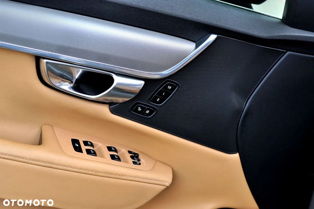 Volvo V90 D4 Geartronic Inscription - 25