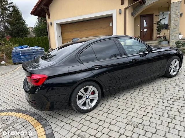 BMW Seria 3 318d Sport Line - 18