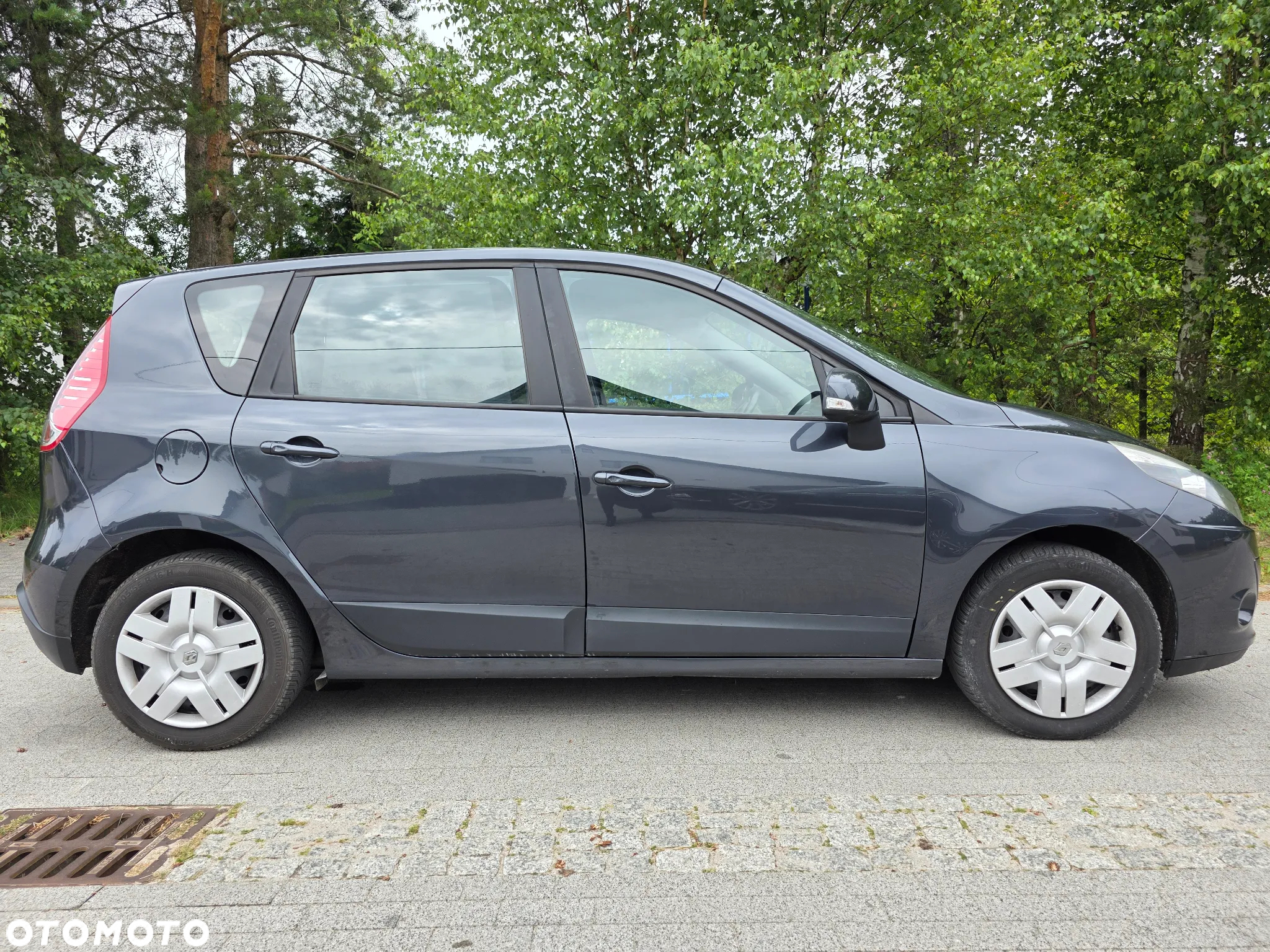 Renault Scenic 1.6 16V TomTom Edition - 13