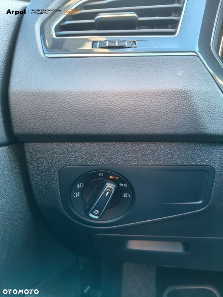 Volkswagen Tiguan - 12