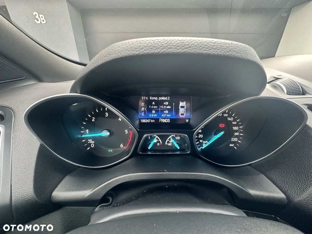Ford Kuga 2.0 TDCi 4x4 ST-Line - 6
