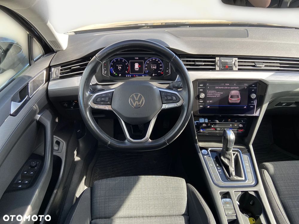 Volkswagen Passat 2.0 TSI Business DSG - 7