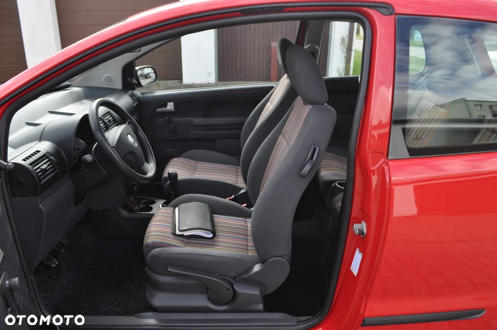 Volkswagen Fox 1.2 - 19
