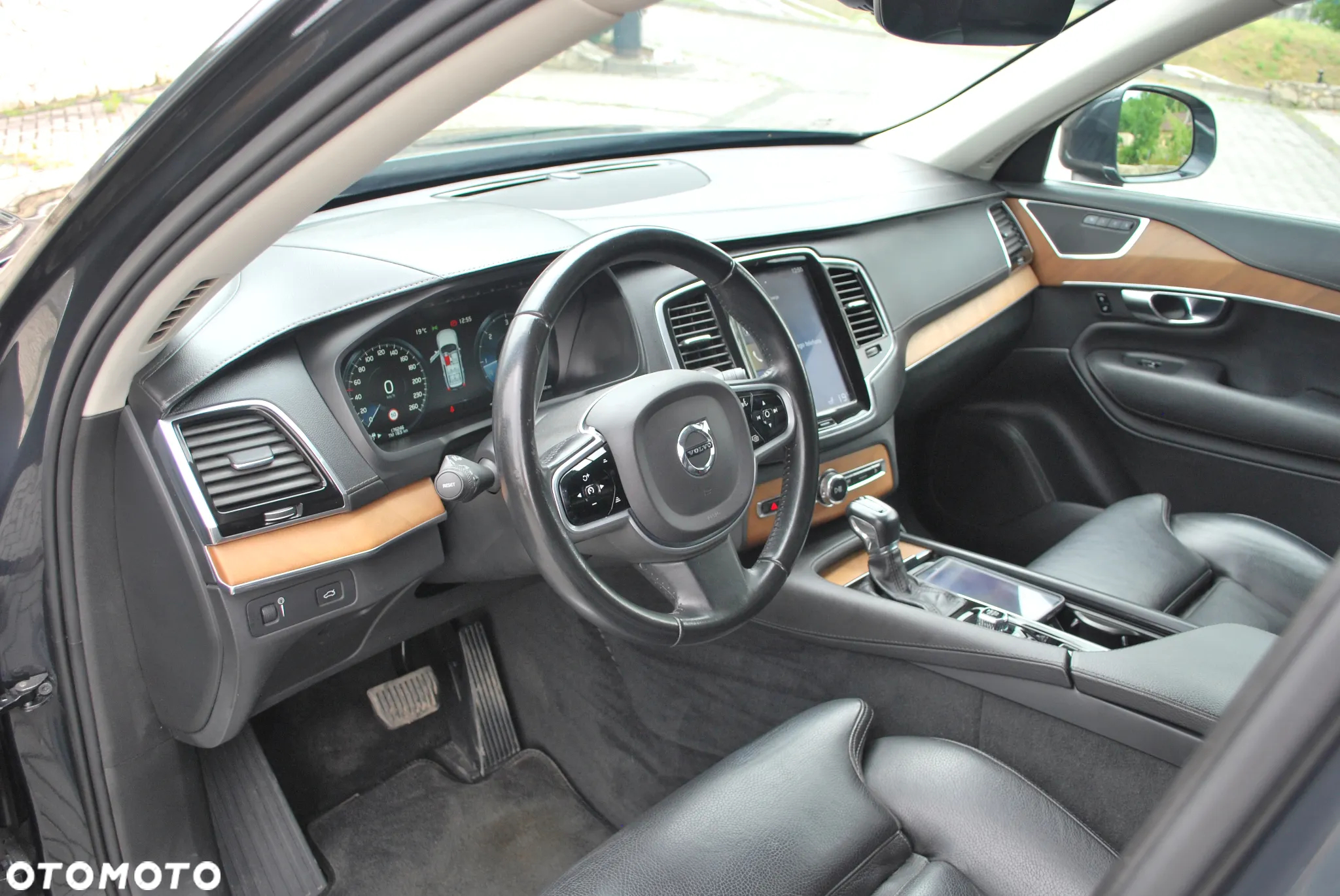 Volvo XC 90 D5 AWD Inscription 7os - 13
