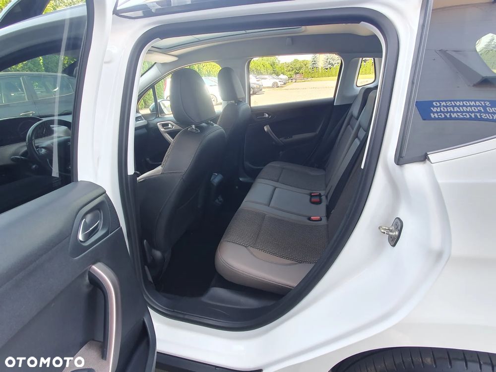 Peugeot 2008 - 27