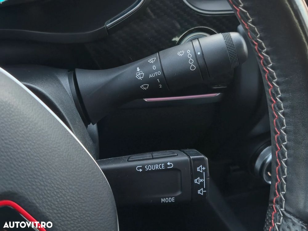 Renault Arkana E-TECH 145 R.S.LINE - 16