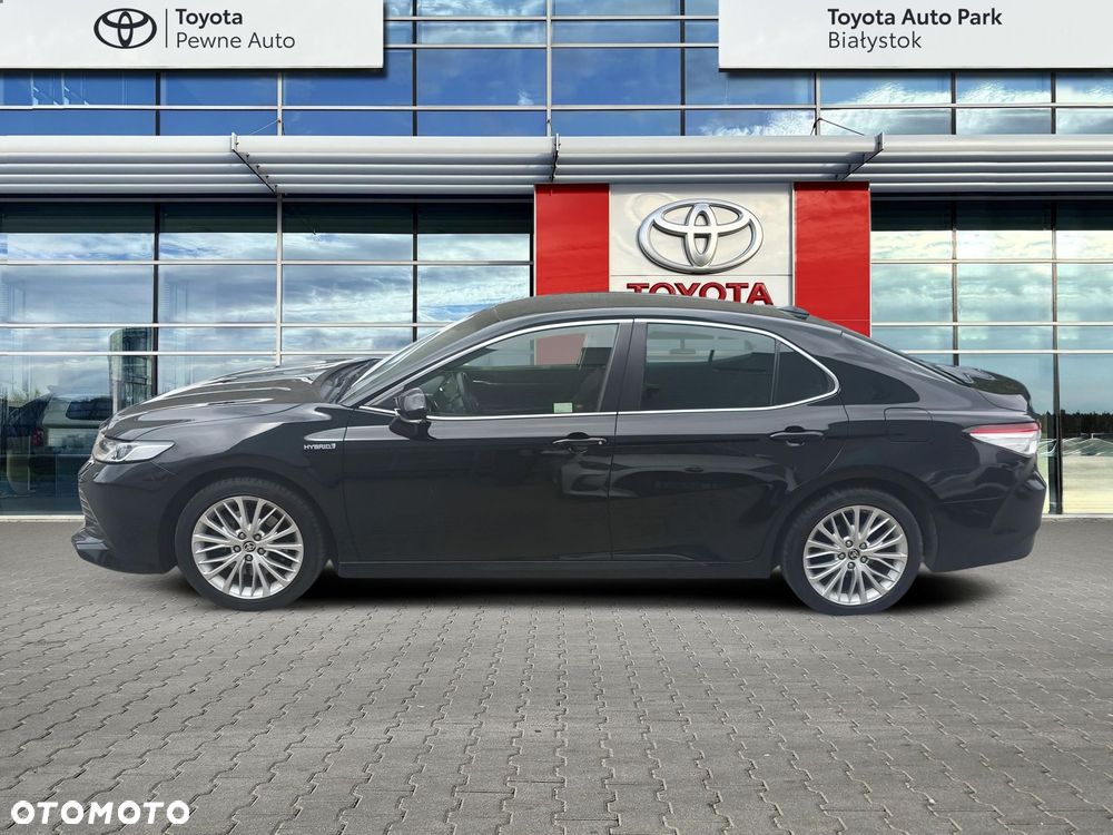 Toyota Camry 2.5 Hybrid Prestige CVT - 2
