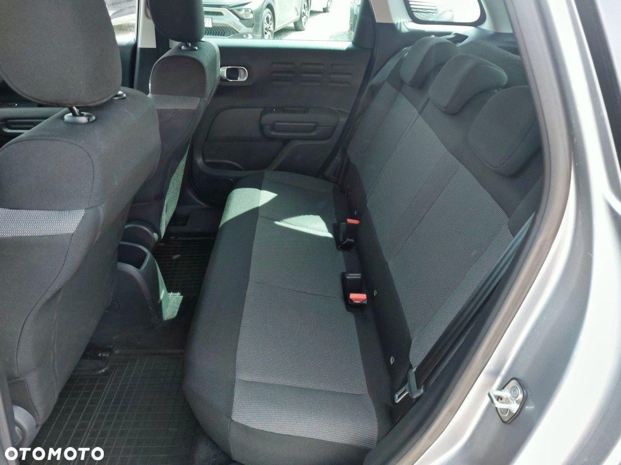 Citroën C3 Aircross 1.2 PureTech Max S&S - 10