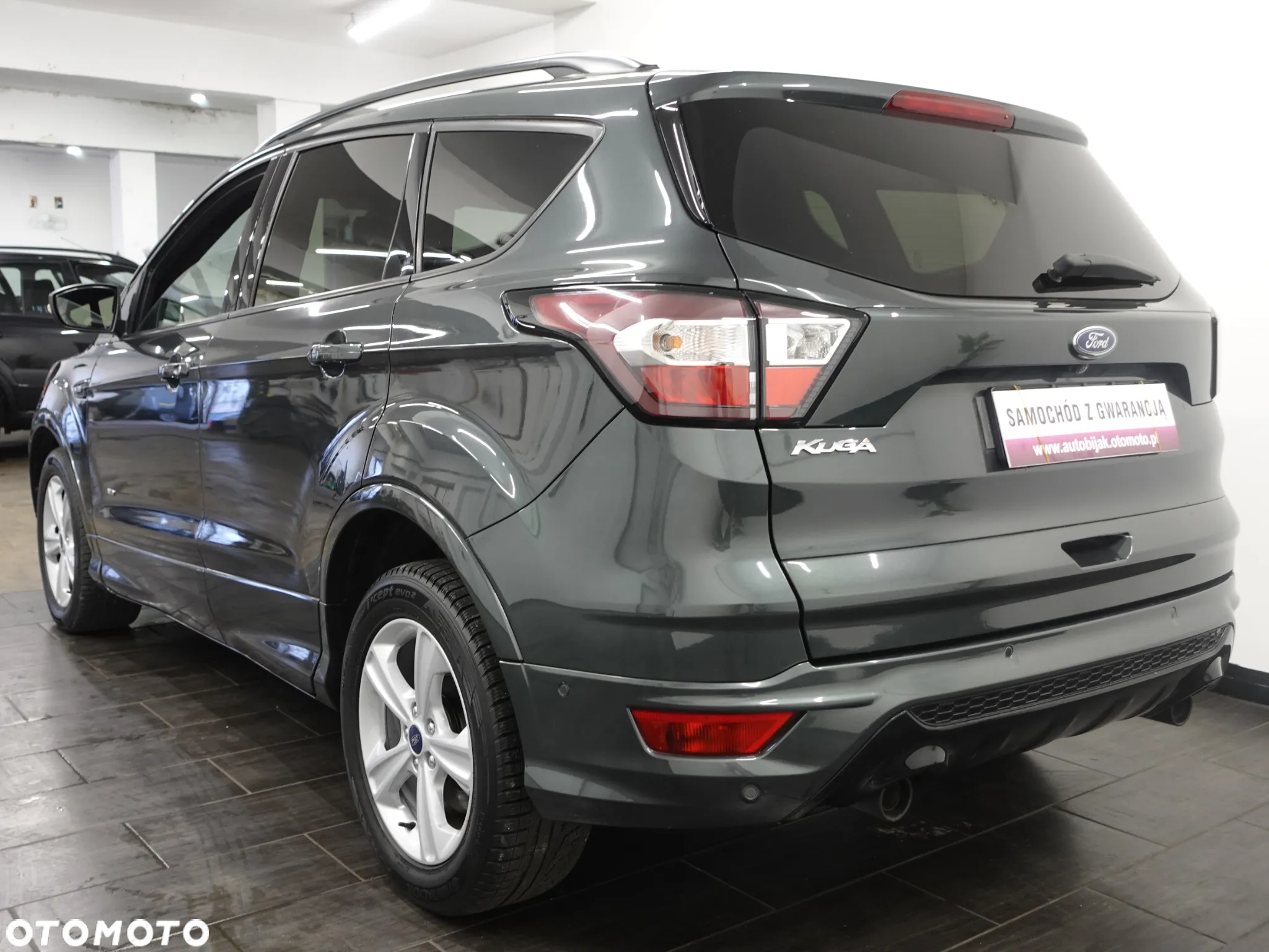 Ford Kuga 2.0 TDCi AWD ST-Line - 6