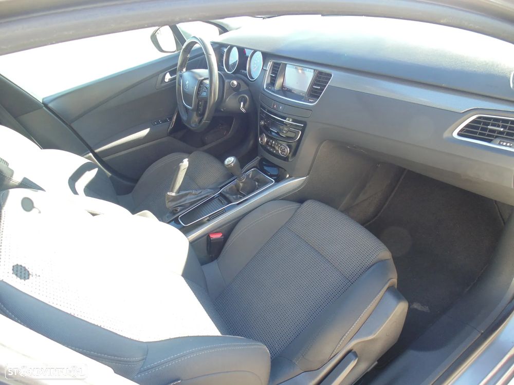 Peugeot 508 SW 1.6 BlueHDi Active - 16