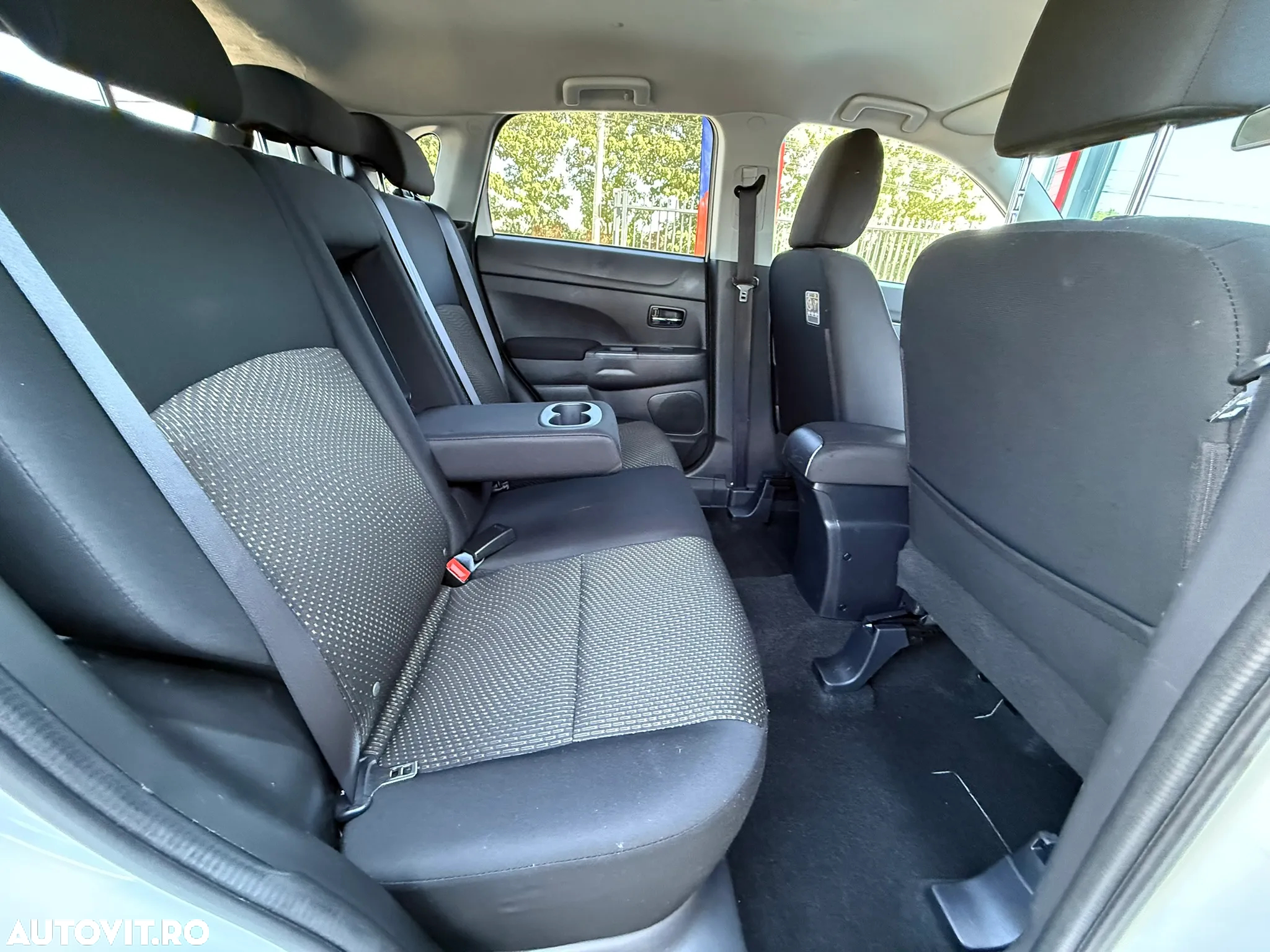 Mitsubishi ASX 2.2 Litri 4WD DI-D Invite+ Aut. - 8