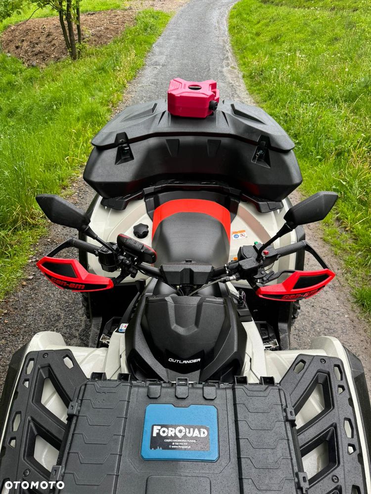 Can-Am Outlander - 25