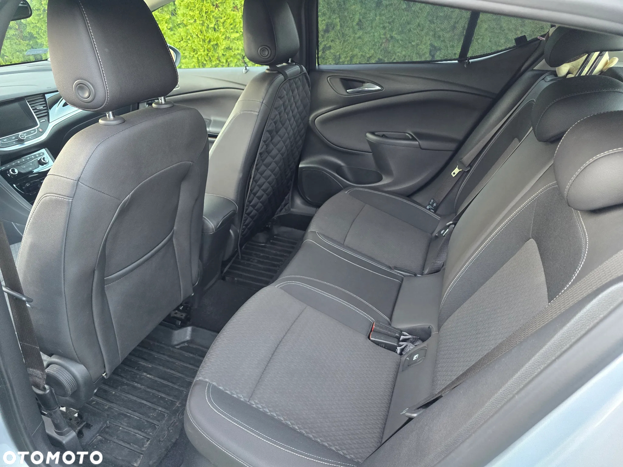 Opel Astra V 1.0 T Dynamic S&S - 18