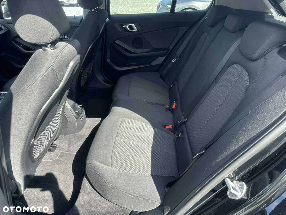 BMW Seria 1 118i Advantage - 26