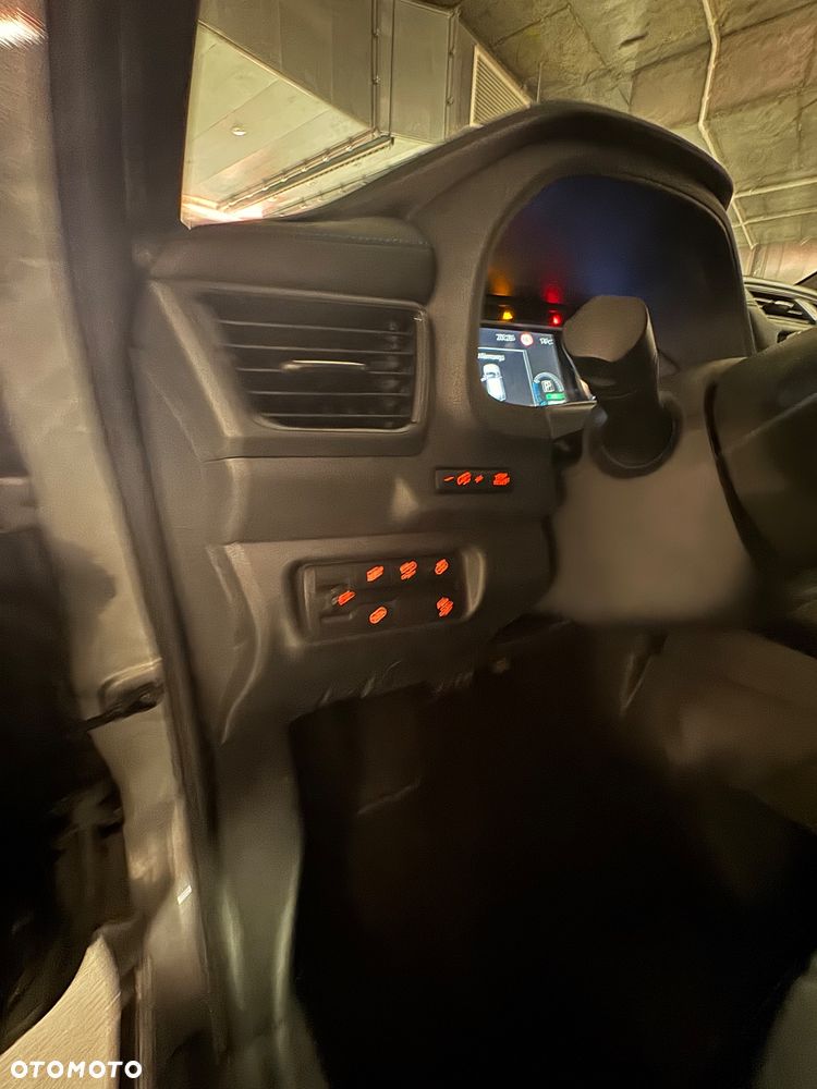Nissan Leaf 40 kWh N-CONNECTA - 21